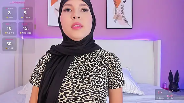 Snapshot of shann_a chatting on November 15, 2025, 7:18 pm shann a online show from November 15, 2025, 7:18 pm