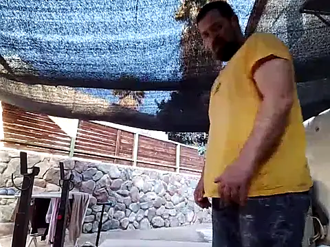 Snapshot of zefside42 chatting on December 2, 2025, 11:45 am zefside42 online show from December 2, 2025, 11:45 am