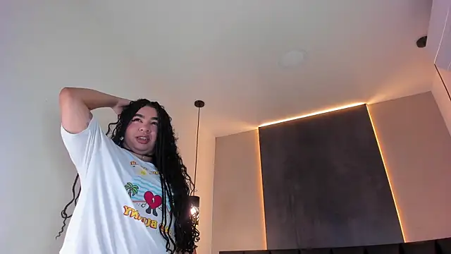 memphiswilliam online show from December 15, 2025, 2:50 am