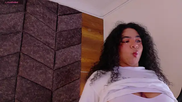 memphiswilliam online show from April 7, 2026, 2:46 am