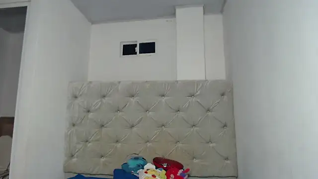 Snapshot of Melody_phillips2 chatting on September 12, 2025, 8:47 am Melody phillips2 online show from September 12, 2025, 8:47 am