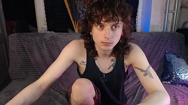 Snapshot of axxxturel chatting on June 8, 2026, 7:58 pm axxxturel online show from June 8, 2026, 7:58 pm