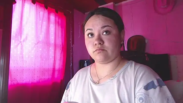 NikkiRous  online show from March 4, 2026, 1:08 pm