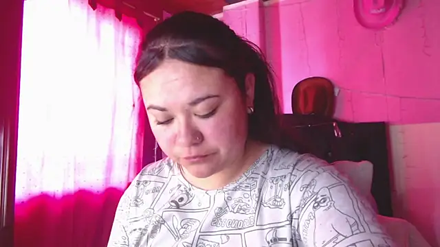 NikkiRous  online show from March 26, 2026, 5:00 pm