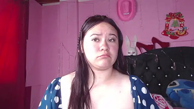 NikkiRous  online show from March 20, 2025, 3:47 pm