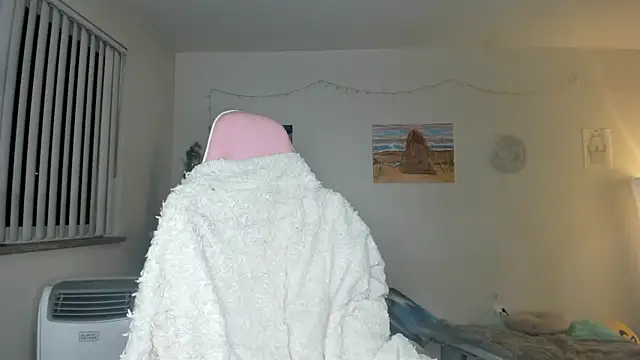 Snapshot of AudreyMadisonX chatting on March 4, 2025, 5:53 am AudreyMadisonX online show from March 4, 2025, 5:53 am