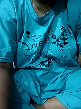 Snapshot of Im_Cute chatting on October 1, 2025, 7:29 pm Im Cute online show from October 1, 2025, 7:29 pm