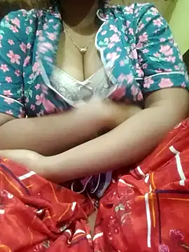 Snapshot of Im_Cute chatting on February 22, 2025, 10:31 pm Im Cute online show from February 22, 2025, 10:31 pm