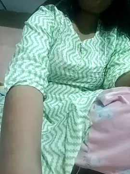 Snapshot of Im_Cute chatting on March 18, 2025, 7:01 pm Im Cute online show from March 18, 2025, 7:01 pm