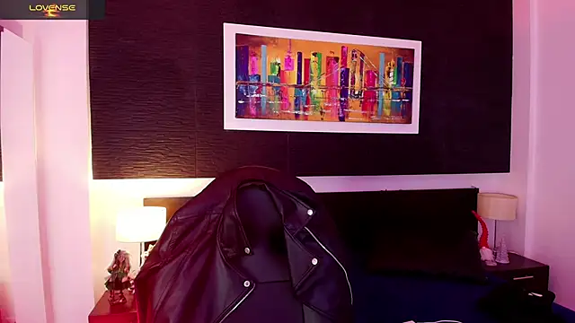 EvaaFoxxy1 online show from December 16, 2025, 3:33 am