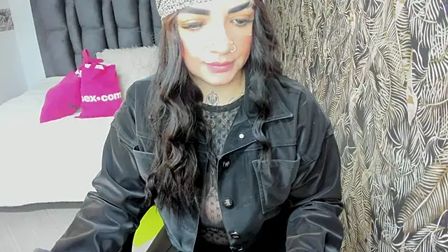 Anhell7 x online show from November 6, 2025, 7:40 pm