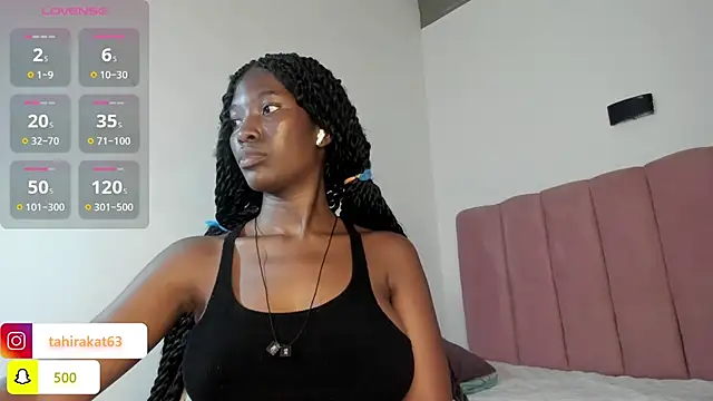 Snapshot of Tahira_21_ chatting on June 3, 2026, 6:23 pm Tahira 21 online show from June 3, 2026, 6:23 pm