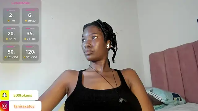 Snapshot of Tahira_21_ chatting on June 4, 2026, 7:40 pm Tahira 21 online show from June 4, 2026, 7:40 pm