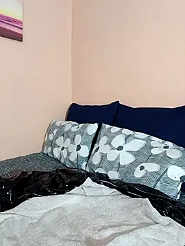 Snapshot of Fantasy1976 chatting on January 12, 2026, 5:53 pm Fantasy1976 online show from January 12, 2026, 5:53 pm