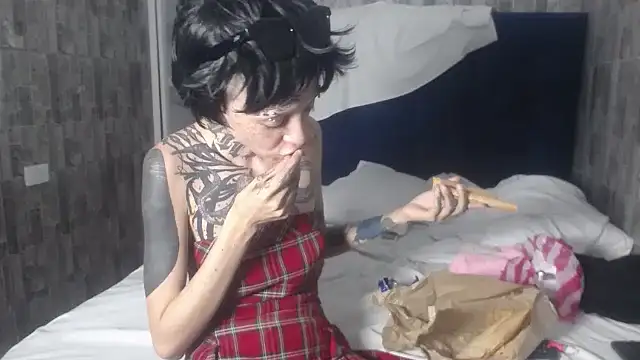 barbara anal squirt  online show from February 17, 2026, 7:33 pm