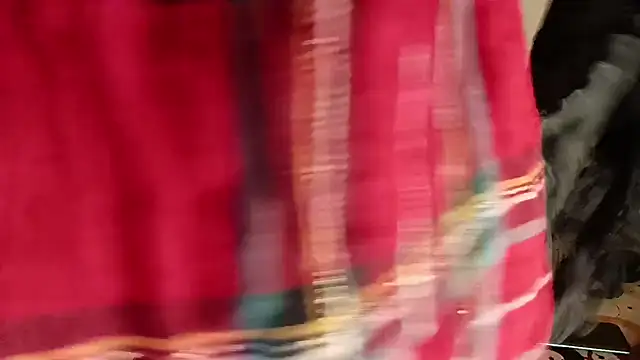 shuhana  online show from September 30, 2025, 1:44 am