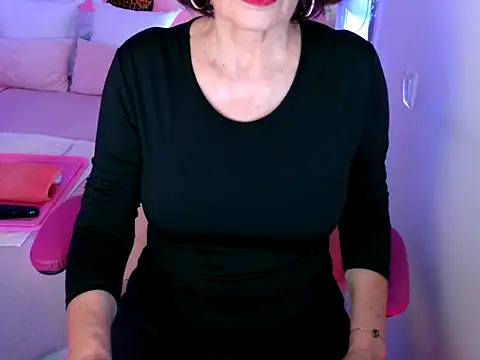 aubade246 online show from December 21, 2025, 9:33 am