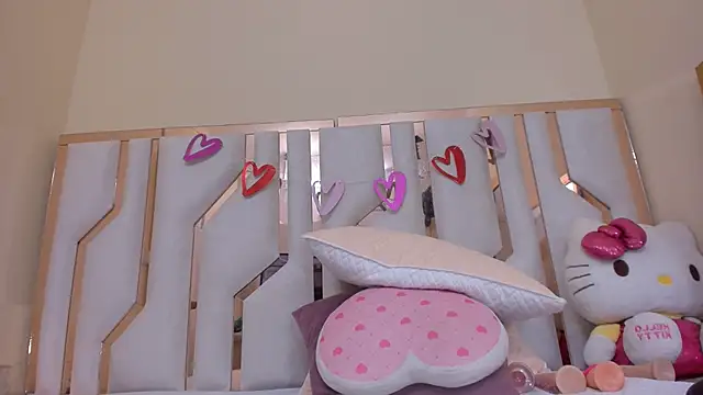 Snapshot of TifanyChill chatting on February 20, 2025, 9:20 pm TifanyChill online show from February 20, 2025, 9:20 pm