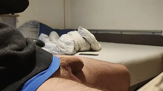 Alphapimmelchen online show from October 24, 2025, 7:13 pm