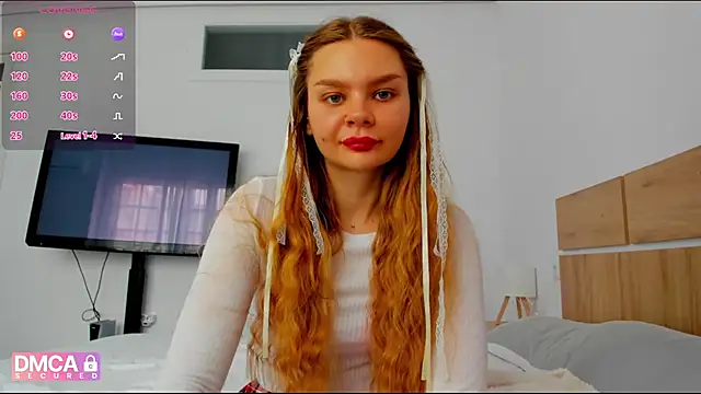 Molly sweetie online show from April 25, 2026, 6:27 am