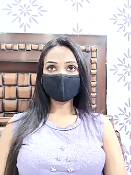 Snapshot of Yours-Bebo chatting on March 20, 2025, 11:38 am Yours-Bebo online show from March 20, 2025, 11:38 am