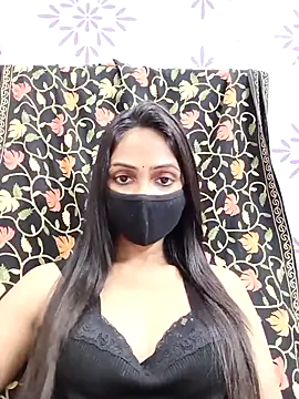 Snapshot of Yours-Bebo chatting on February 11, 2025, 7:59 pm Yours-Bebo online show from February 11, 2025, 7:59 pm