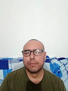 Snapshot of ElSunEagle chatting on February 5, 2026, 1:12 am ElSunEagle online show from February 5, 2026, 1:12 am