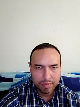 ElSunEagle online show from December 19, 2025, 2:52 pm