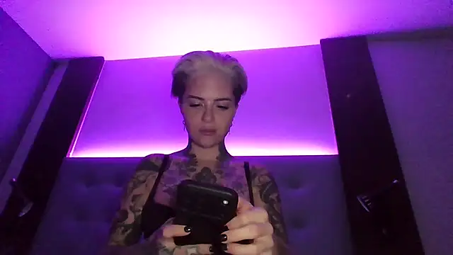 Snapshot of Rubyrichhxo chatting on January 6, 2026, 5:55 am Rubyrichhxo online show from January 6, 2026, 5:55 am