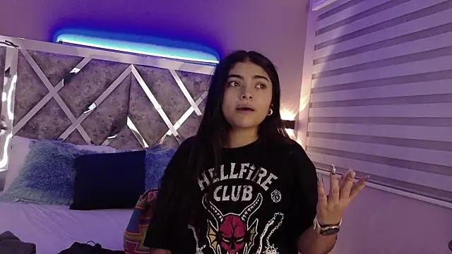 Snapshot of GiselOrtiz chatting on October 24, 2025, 10:47 am GiselOrtiz online show from October 24, 2025, 10:47 am