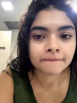 Snapshot of GiselOrtiz chatting on October 1, 2025, 10:09 am GiselOrtiz online show from October 1, 2025, 10:09 am