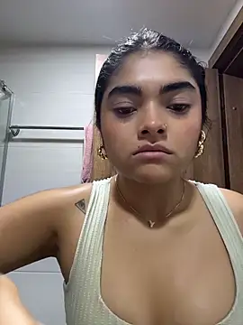 Snapshot of GiselOrtiz chatting on November 29, 2025, 10:48 am GiselOrtiz online show from November 29, 2025, 10:48 am