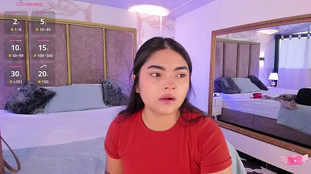 Snapshot of GiselOrtiz chatting on September 21, 2025, 12:10 pm GiselOrtiz online show from September 21, 2025, 12:10 pm