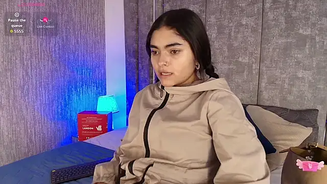 Snapshot of GiselOrtiz chatting on September 10, 2025, 11:31 am GiselOrtiz online show from September 10, 2025, 11:31 am