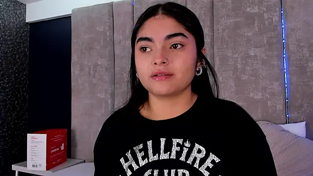 Snapshot of GiselOrtiz chatting on September 13, 2025, 11:54 am GiselOrtiz online show from September 13, 2025, 11:54 am