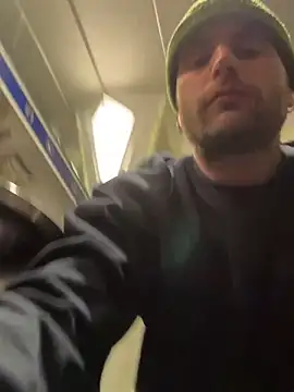 itsmehoneyhm online show from March 21, 2025, 5:21 am