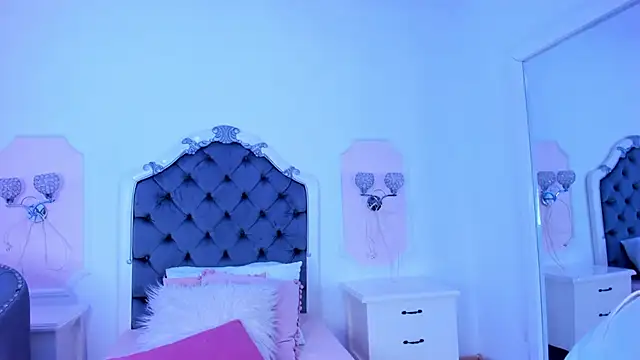 Jasmine55   online show from February 1, 2025, 3:41 am