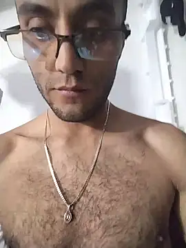 Snapshot of Danielitohot23cm chatting on November 25, 2025, 1:50 am Danielitohot23cm online show from November 25, 2025, 1:50 am