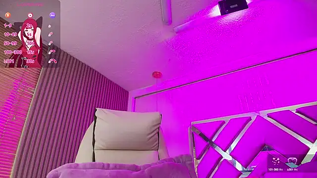 Silvana monroe online show from September 26, 2025, 2:46 pm