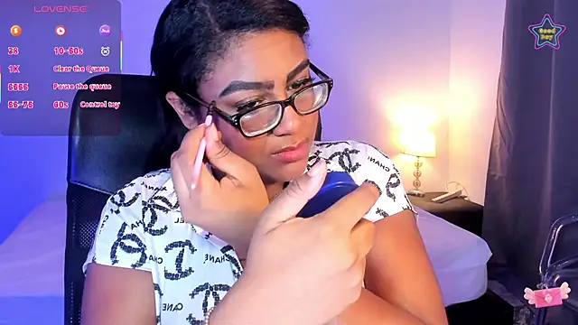 BlakmillerrGilson online show from April 24, 2026, 8:11 pm