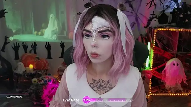 Kerry Kirk online show from October 31, 2025, 8:16 pm