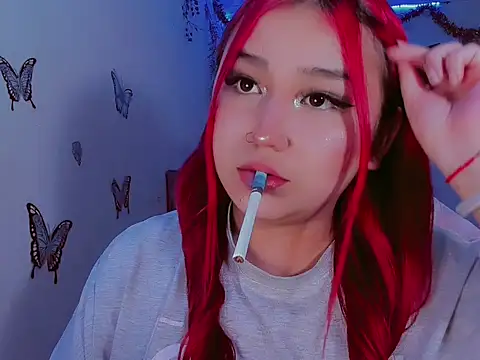 Snapshot of madisonx17 chatting on January 19, 2026, 1:20 am madisonx17 online show from January 19, 2026, 1:20 am