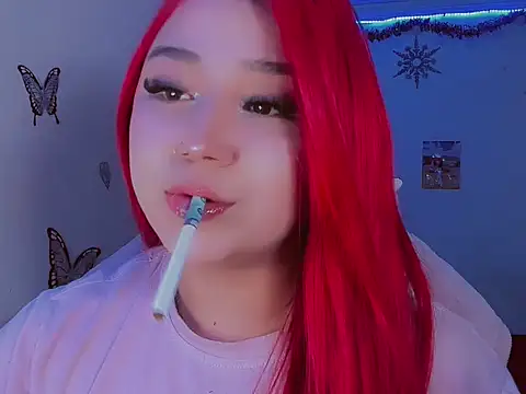 Snapshot of madisonx17 chatting on February 4, 2026, 11:11 pm madisonx17 online show from February 4, 2026, 11:11 pm