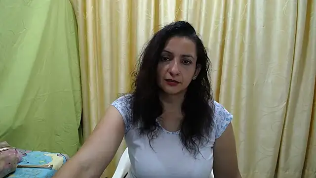 Snapshot of xulay11 chatting on February 24, 2026, 4:46 am xulay11 online show from February 24, 2026, 4:46 am