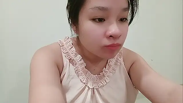 Snapshot of Milajinxi chatting on June 1, 2026, 1:17 am Milajinxi online show from June 1, 2026, 1:17 am