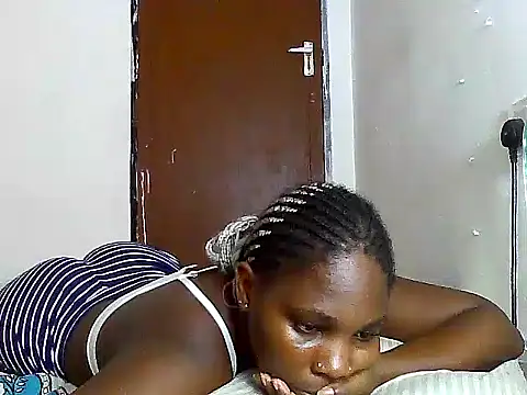 Snapshot of SexyKimberly23 chatting on September 9, 2025, 7:29 am SexyKimberly23 online show from September 9, 2025, 7:29 am