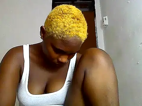 Snapshot of SexyKimberly23 chatting on October 13, 2025, 7:21 am SexyKimberly23 online show from October 13, 2025, 7:21 am