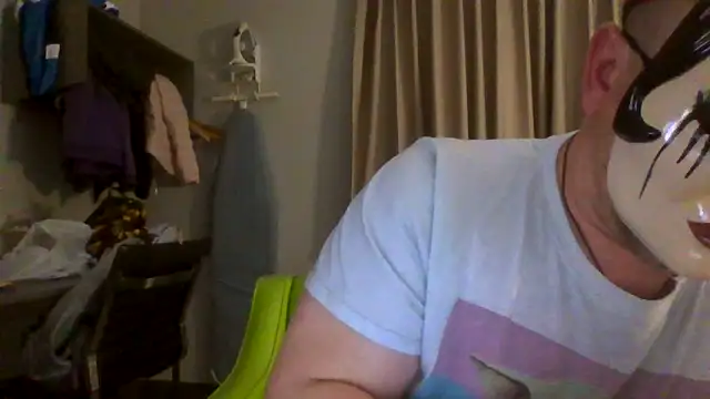 Snapshot of Buddy_Cuck chatting on March 4, 2026, 1:13 am Buddy Cuck online show from March 4, 2026, 1:13 am