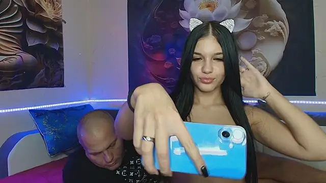 Snapshot of xDeepInLovexx chatting on November 1, 2025, 6:13 pm xDeepInLovexx online show from November 1, 2025, 6:13 pm