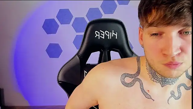 Chris Tyson online show from March 10, 2025, 11:27 pm